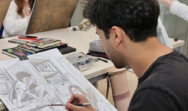 Küçükçekmece Belediyesi Hoş Sanatlar Öğrencilerinden Gururlandıran Muvaffakiyet