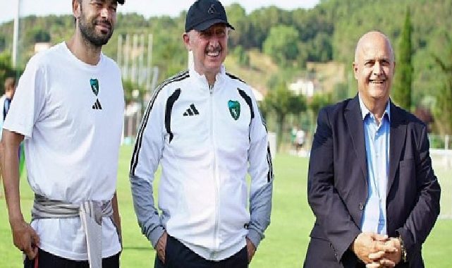 Lider Büyükakın’dan Kocaelispor’a moral
