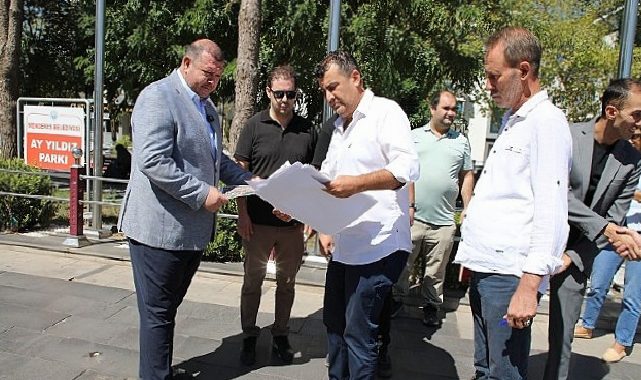 Lider Çiçek Sokakta, Vatandaşla İç İçe