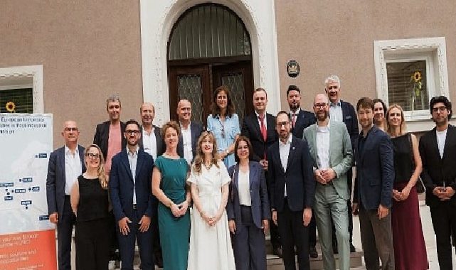 Lider Köymen, “Avrupa’nın Kent Geleceği Önderler Forumu”na katıldı