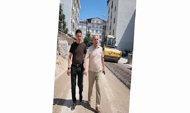 Lider Mehmet Aydın, Bardakçı Mahallesi’ndeki Asfalt Çalışmalarını Yerinde İnceledi