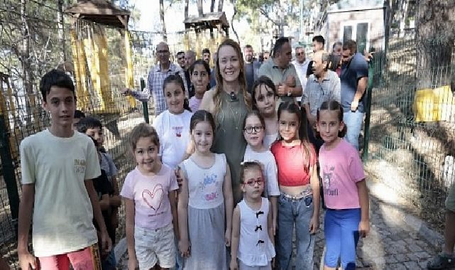 Lider Memnun Macera Parkı’nda çocuklarla bir araya geldi