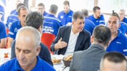 Lider Tugay güne İZBETON işçileriyle başladı