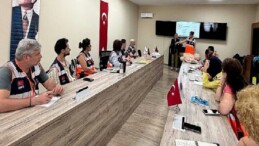 Maltepe Belediyesi’nden gönüllülere afet eğitimi