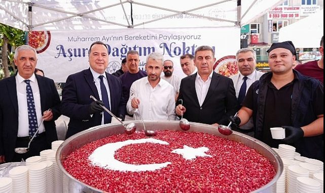 Manisa Büyükşehir’den Muharrem Ayında 20 Bin Şahsa Aşure İkramı
