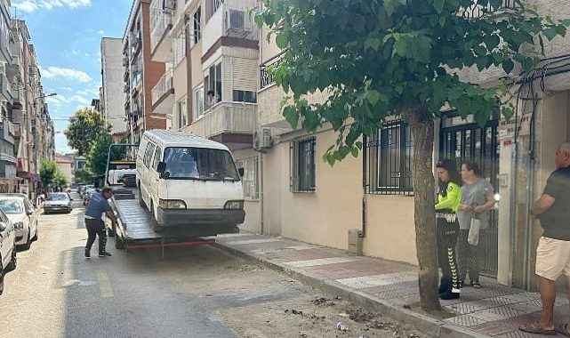 Manzara Kirliliği ve Risk Oluşturan Hurda Araçlar Kaldırılıyor