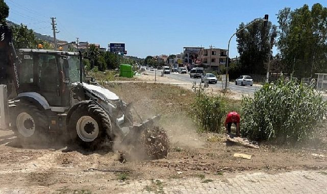 Menderes’in Kıyı Bölgesinde Atık Seferberliği