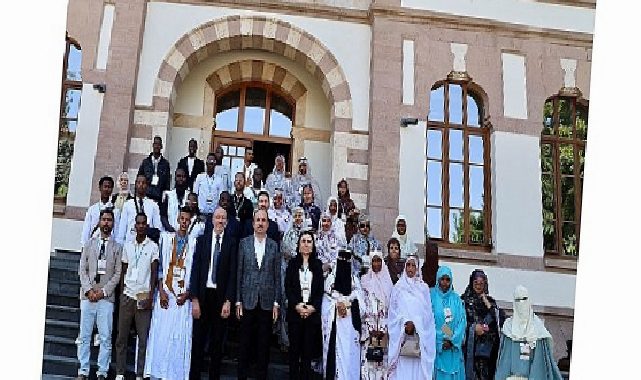 Moritanya Nuakşot Üniversitesi Türk Lisanı ve Edebiyatı Öğrencileri Lider Altay’ı Ziyaret Etti