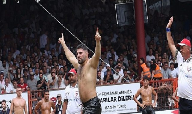 Ordu Aybastı güreşlerinde Başpehlivan Erkan Taş
