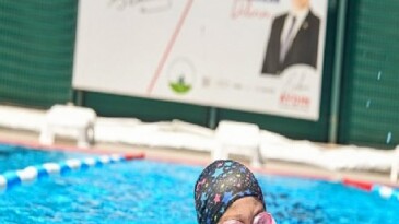 Osmangazi’de Çocuklar Geleceğe Kulaç Atıyor