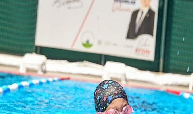 Osmangazi’de Çocuklar Geleceğe Kulaç Atıyor