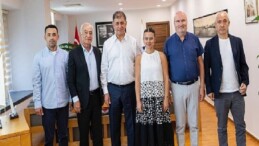 Seferihisar Belediye Lider Vekili Fuat Gümüş ve meclis üyelerinden Cemil Tugay’a ziyaret