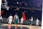 Üsküdar Üniversitesi basketbolda ikinci sefer Türkiye şampiyonu!