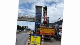 Üst geçitler yeni aydınlatma sistemiyle daha inançlı