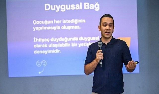 Uzman isimler Bornova’da çocuk eğitimini anlattı