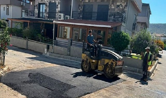 Yenifoça Değirmendere Caddesi’nde Asfalt Çalışmaları Tüm Süratiyle Sürüyor