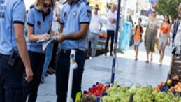 Ana arterlerde kaldırım işgaline geçit yok
