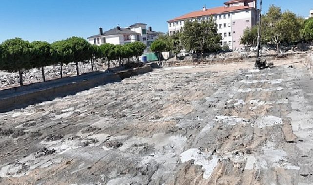 Bahçelievler Pazar Yerinde Hazırlıklar Devam Ediyor