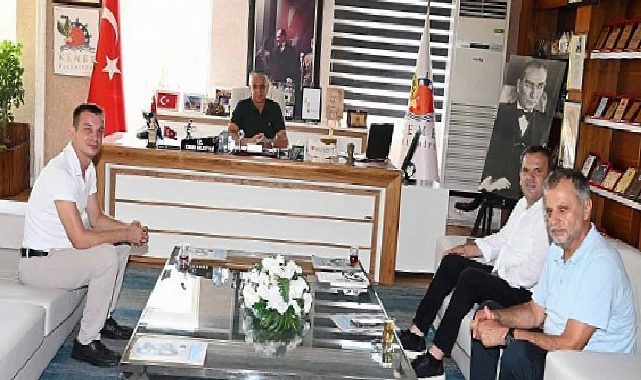 Belediye çalışanından Lider Topaloğlu’na veda ziyareti