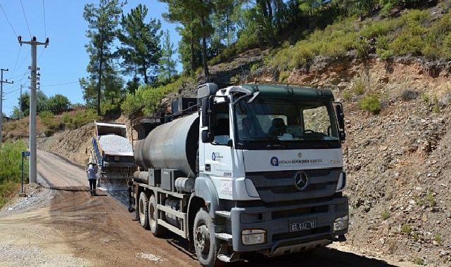 Büyükşehir Belediyesi’nden Alanya’da asfalt seferberliği