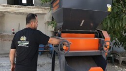 Büyükşehir’den Korkutelili üreticiye yem ezme makinesi dayanağı