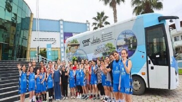Canik’te Gençler Sporla Buluşuyor