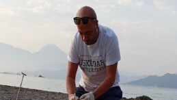 Caretta carettaların hayat uğraşına Üsküdar Üniversitesi’nden destek!