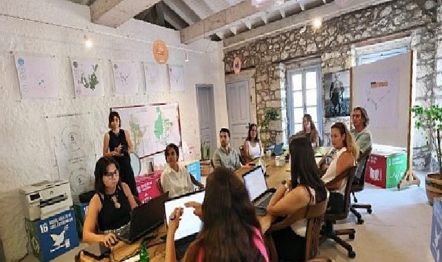 Çeşme, ismini aldığı tarihi çeşmelerine kavuşuyor