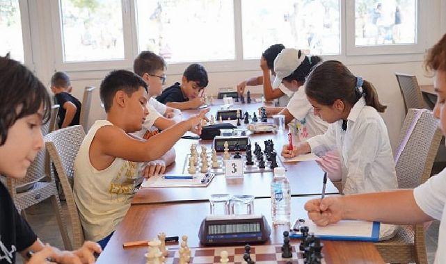 Geleceğin Büyük Ustaları Ayvalık’ta Atak Yaptı
