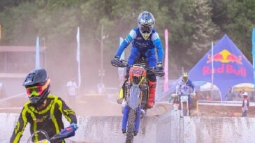 Harika Enduro’da start Lider Büyükakın’dan
