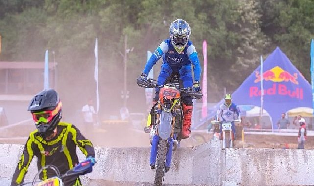 Harika Enduro’da start Lider Büyükakın’dan