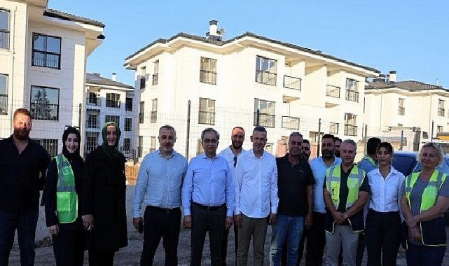 Hayri Baraçlı’dan Kartepe Konutları’nda son inceleme