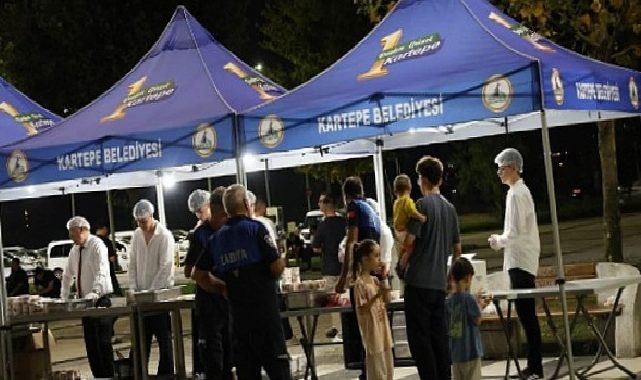 Kandil Gecesinde Gönüller Bir Oldu
