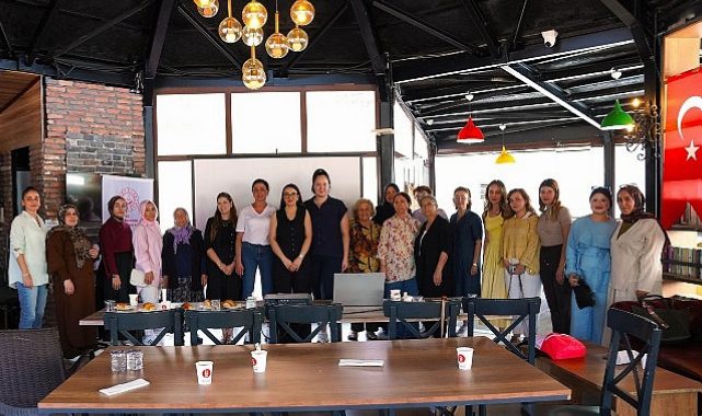 Keçiören’de ‘Yaşam Uzunluğu Değişen Rollere Uyum’ semineri düzenlendi