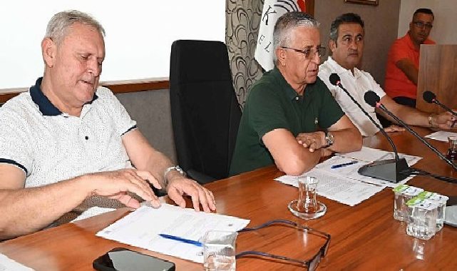 Kemer Belediyesi Ağustos ayı meclis toplantısı yapıldı