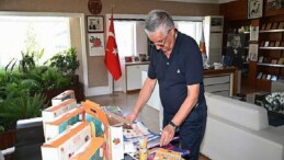 Kemer’de 6 bin 500 öğrenciye fiyatsız kırtasiye dayanağı