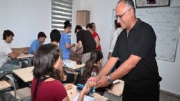 Kemer’de eğitime tatlı dokunuş