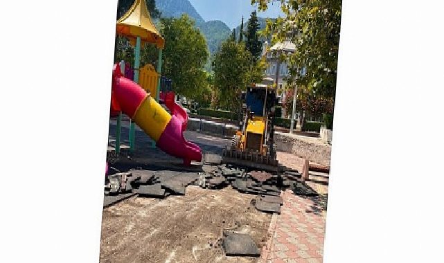 Kemer’de yeşil alanlarda bakım çalışmaları