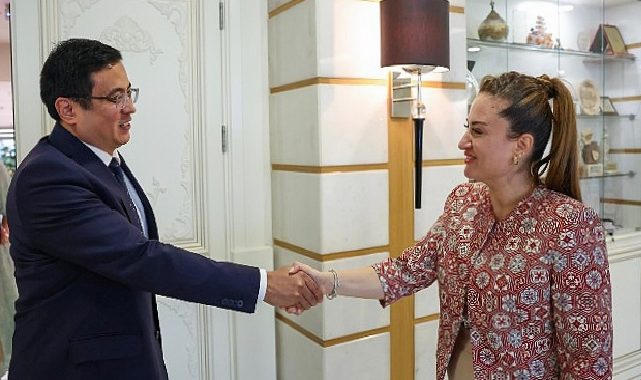Kırgız Cumhuriyeti Antalya Başkonsolosu Lider Vekili Özdemir’i ziyaret etti