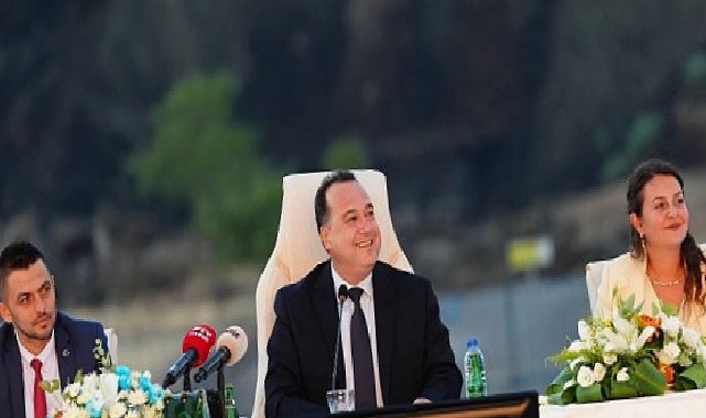 Lider Dutlulu, “Manisa’mızın ve Manisa Halkımızın Neye Gereksinimi Varsa, O İşleri Yapacağız”