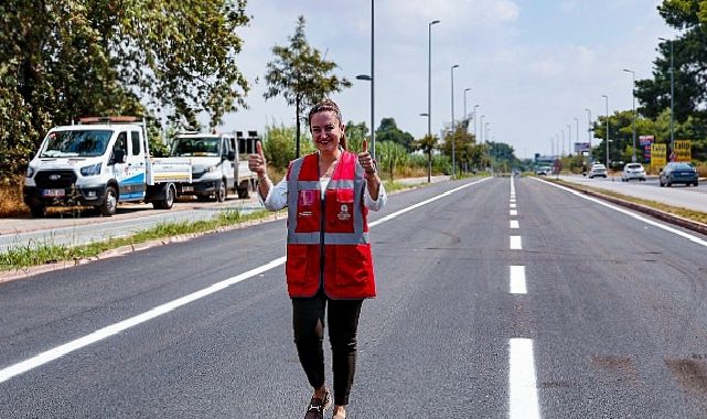 Rauf Denktaş ve Bülent Ecevit Bulvarı yolları asfaltlanıyor