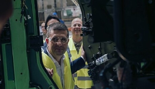 Romanya Savunma Bakanı Miruță, Otokar’ın Mediaş Fabrikasını Ziyaret Etti