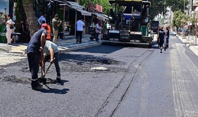 Salihli’nin Şüheda Caddesi Baştan Aşağı Yenileniyor
