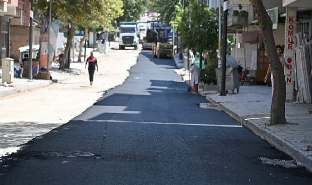 Soma Turgutalp Mahallesi Tarihinde Birinci Kere Sıcak Asfaltla Buluşuyor