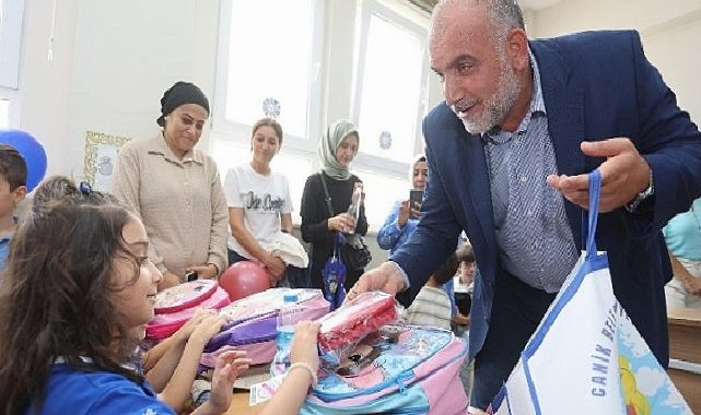 Tüm Öğrencilerin Çanta ve Kırtasiye Seti Canik Belediyesi’nden!