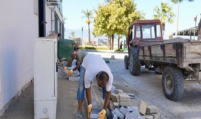 Burhaniye Belediyesi Fen İşleri Gruplarından Aralıksız Hizmet