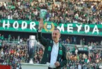 Büyükakın’dan ikili kutlama