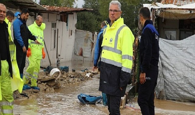 Esence ve Yalıçiftlik’te Sağanak Sonrası Taşkın Müdahalesi