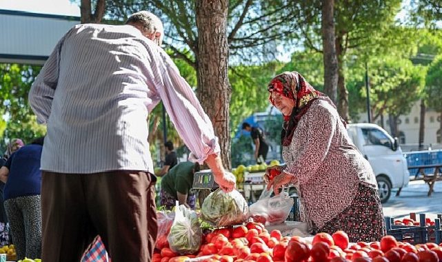 Hacıömerli’de Salı Pazarı Rahmeti