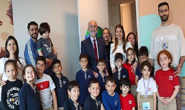 Halkbank Sıhhat ve Esenlik Merkezi ile Çalışanlarının Yanında